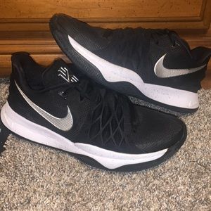 COPY - Size 10 Kyries